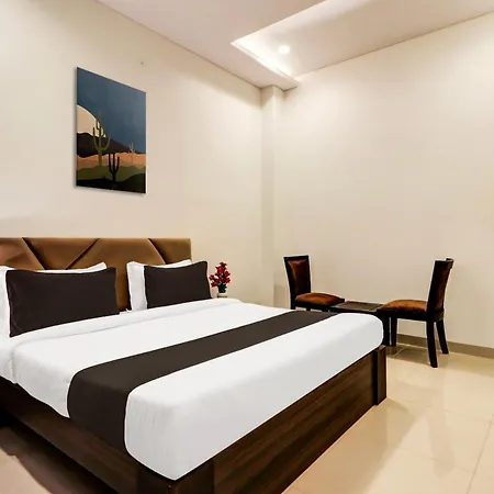 Hotel Paramount